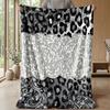 Glamorous Floral Frame 1 Theme blanket Lightweight Warm Flannel Blanket Decorative Throw Blanket for Home Decoration