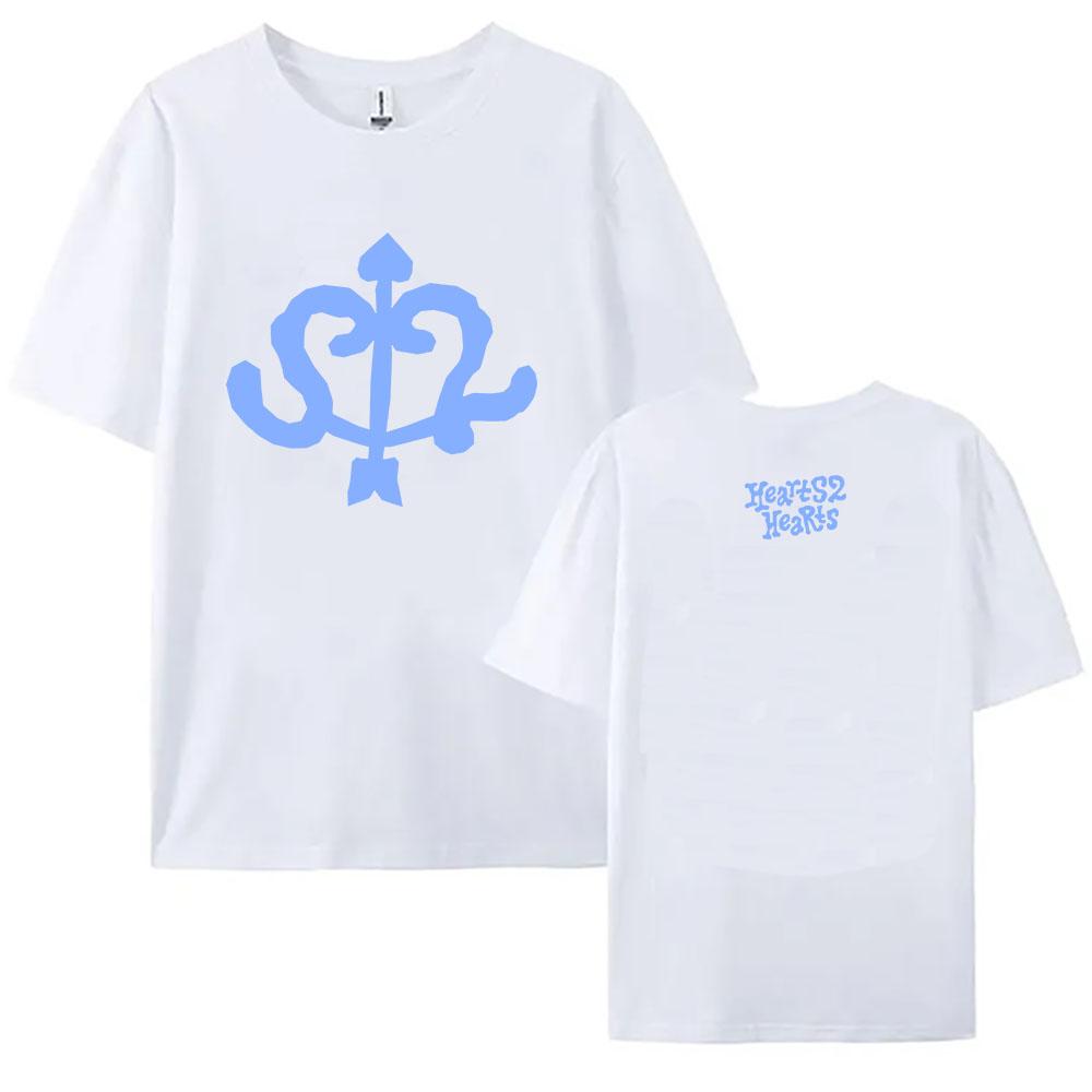

Hearts2Hearts Focus Graphic Tshirts Cotton Short Sleeve Casual Women T-shirt Korean Girls Band Fashion T Shirt Streetwear Tees XXL