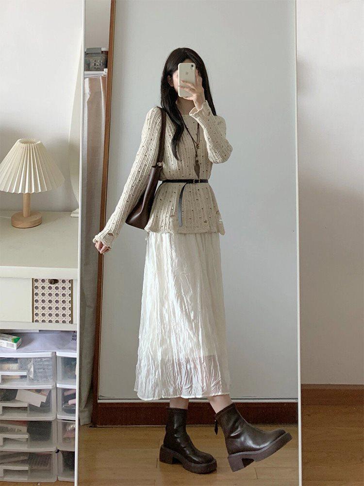 **Korean Autumn Casual Knitted Sweater & Mesh Midi Skirt Set In Tea Color**