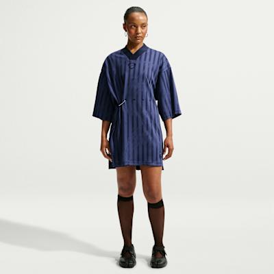 Nike Short Sleeved Dresses Women s Black Blue V Neck Moderate Short Sk XS