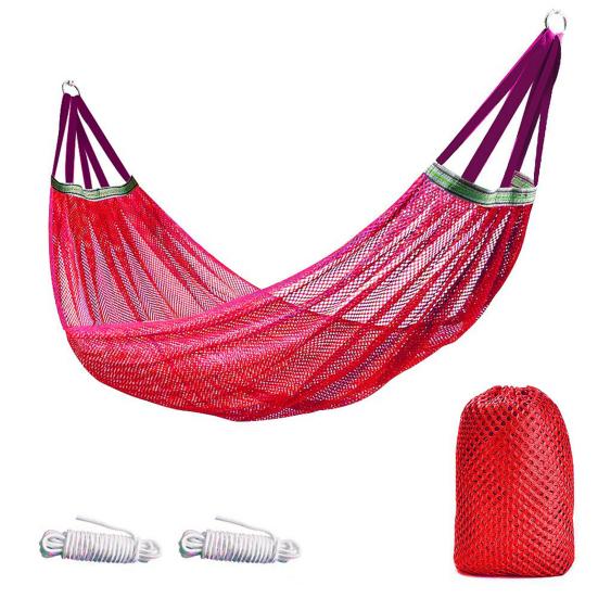 

Outdoor Hammock with Carry Bag Portable Heavy Duty Single Person Camping Garden Patio Balcony Porch Backyard Hanging Mesh Swing A червоний