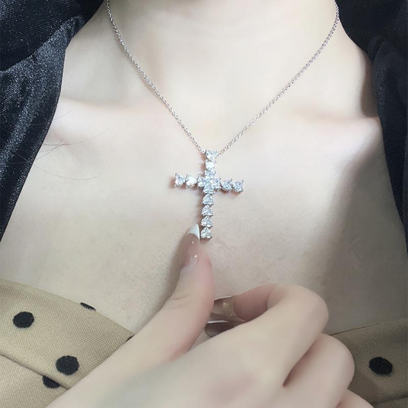 Diamond Cross Layered Choker Necklace for Women - Trendy, Versatile, Simple Clavicle Chain Pendant