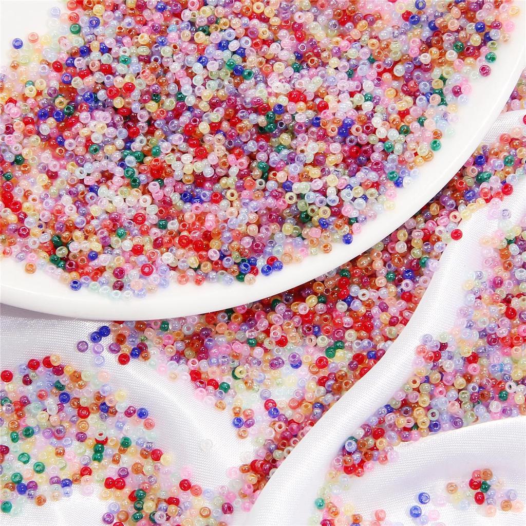 Perles d'espacement de graines de verre de crème glacée d'imitation de Jade de 2mm 2700 pièces pour des accessoires de bricolage faits à la main de bijoux