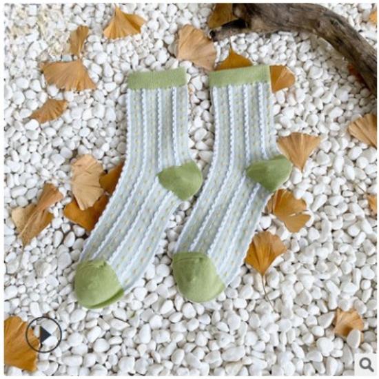 Grüne Rüschensocken Lolita Süße Mädchen Spitze Kniestrümpfe Hohle Dünne Sommer Atmungsaktive Harajuku Streetwear Damen Socken