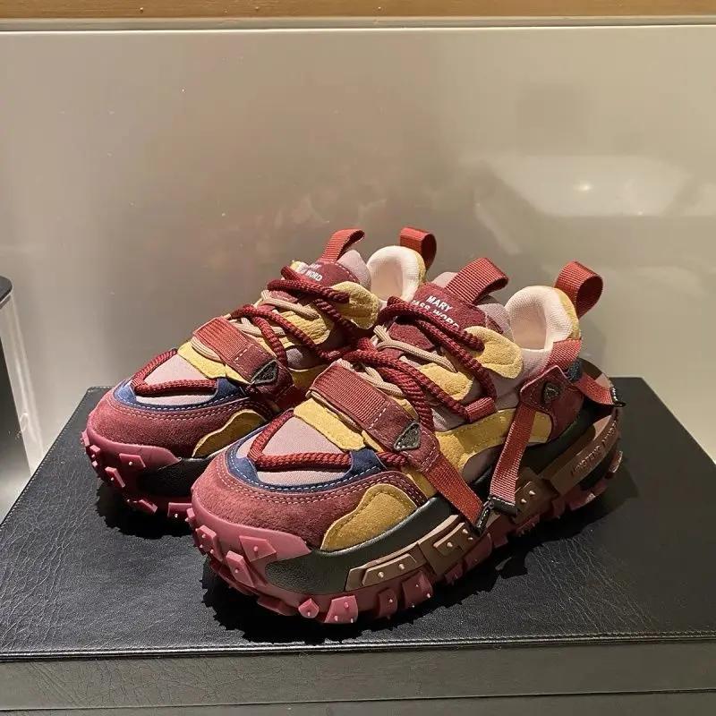 

Модные массивные кроссовки для мужчин, дизайнерские кроссовки с покрышками, модные повседневные туфли из микрофибры и кожи с увеличенной внутренней платформой 39