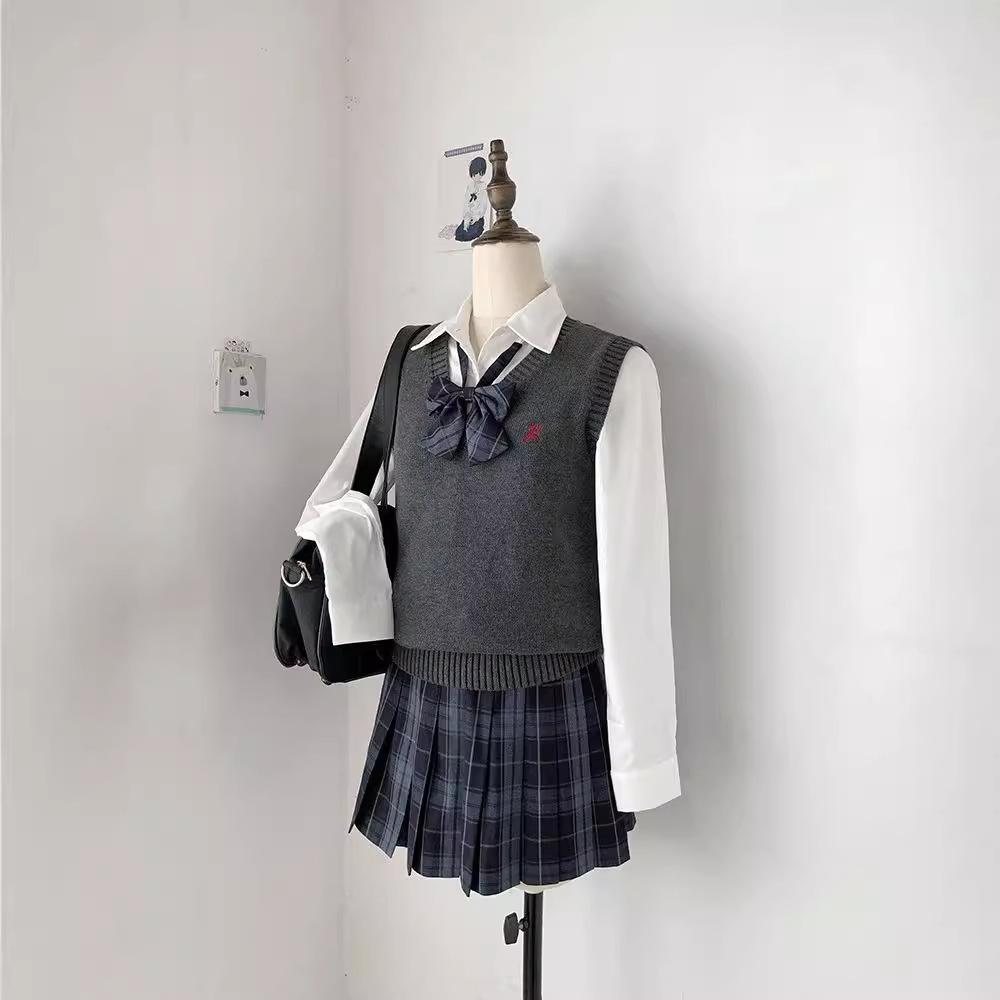 Classic V-Neck Solid Color Knit Vest - JK School Style for Students & Office, Ideal for Autumn to Spring