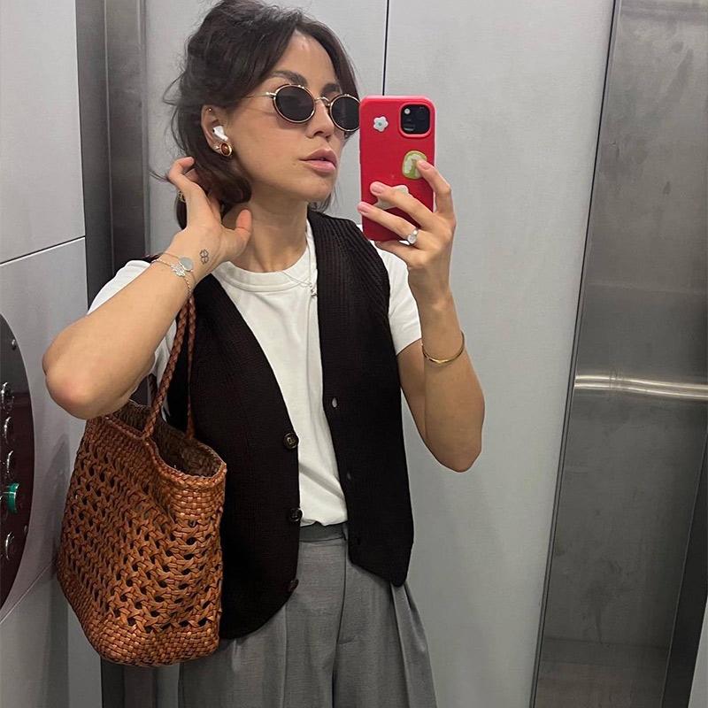 

Повседневный вязаный крючком жилет женский свободный V-образный вырез без рукавов однобортный свитер жилет женский осенний женский жилет подходит всем жилетам S жёлтый