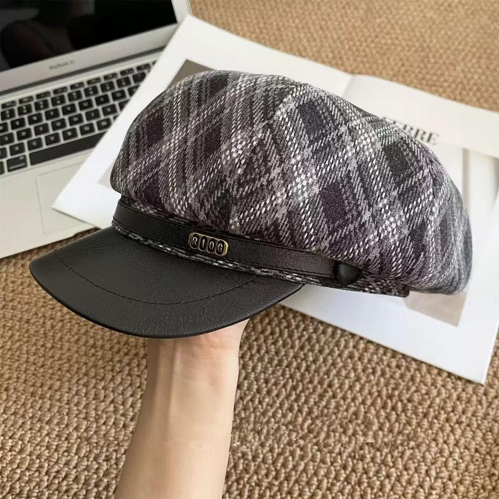 Retro plaid octagonal hat female autumn and winter Maillard wears a leather-brimmed newsboy hat to show her face, a small painter beret