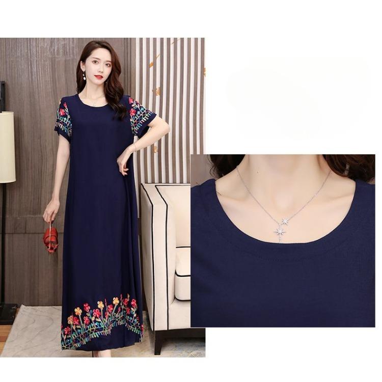 Charmantes und weiches besticktes Baumwollkleid für Frauen in Übergröße im Sommer