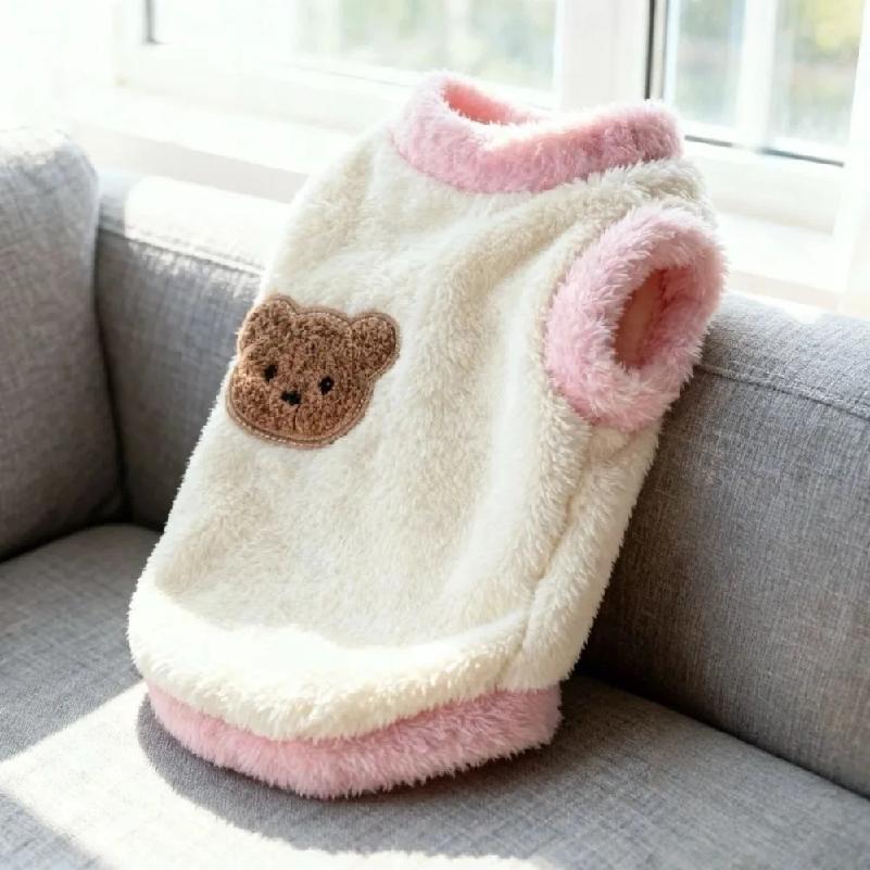 New Soft Dog Sweater Teddy Style Cute Bear Pattern Cat Hoodies with Leash Hook Warmth Design Pet Clothes Cold Weather