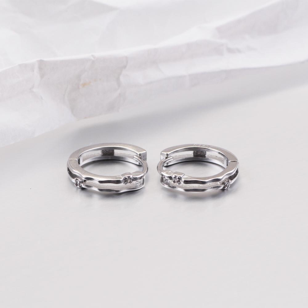

Серьги из стерлингового серебра 925 пробы, простые, с циркониевыми акцентами, классического и модного темперамента, трендовые серьги, подходящие для женщин