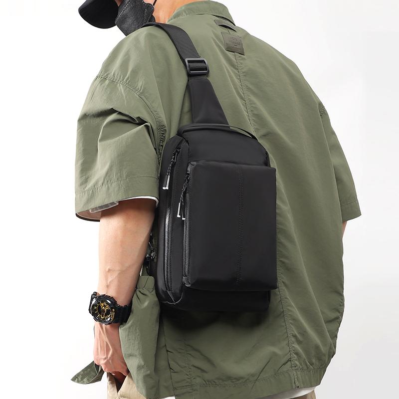 Men's Crossbody Bag Shoulder Bag Mobile Phone Bag Lightweight Chest Bag