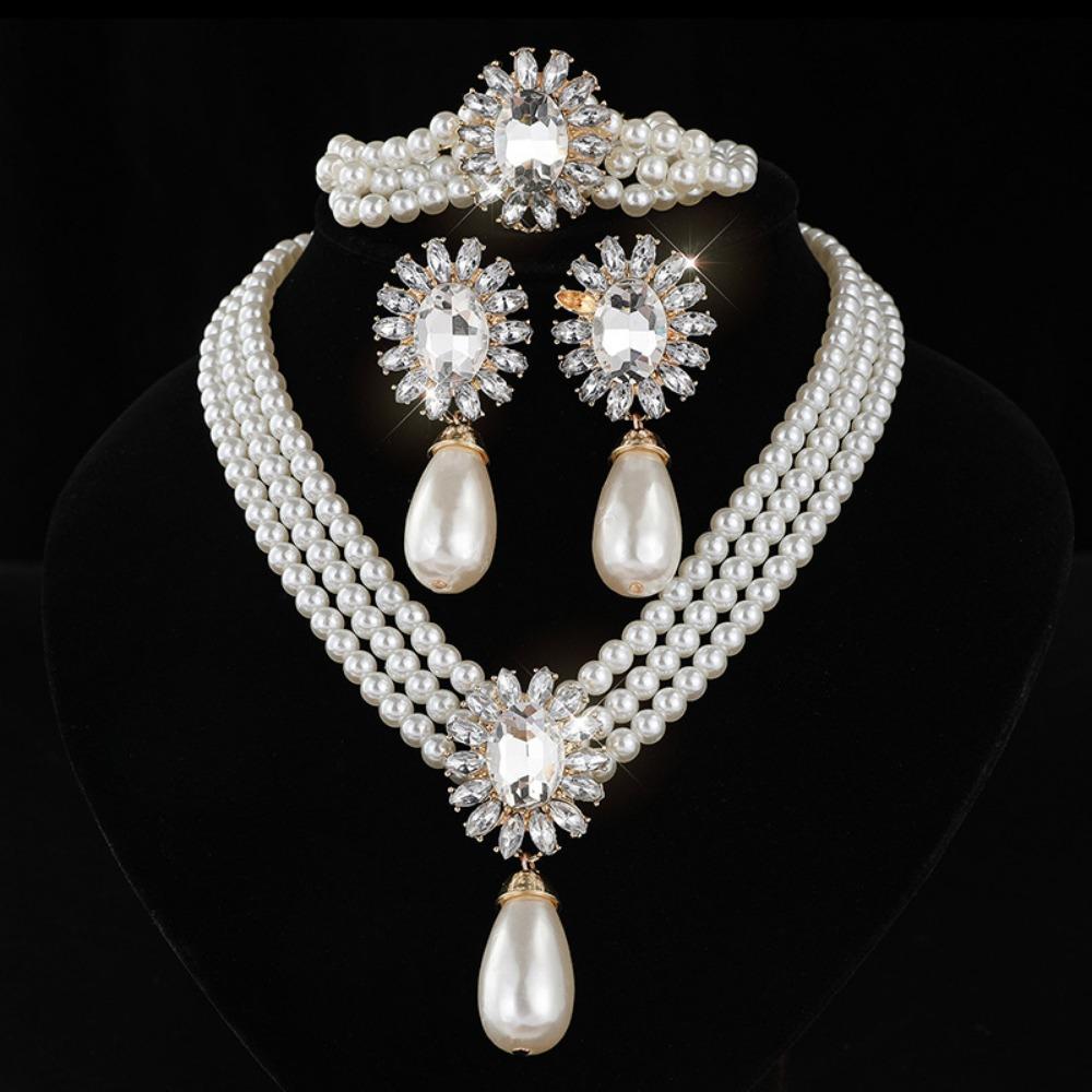 Inlaid Rhinestone Multilayer Jewelry Set Shining Clavicle Chain Pearl Necklace Earring Set Bridal