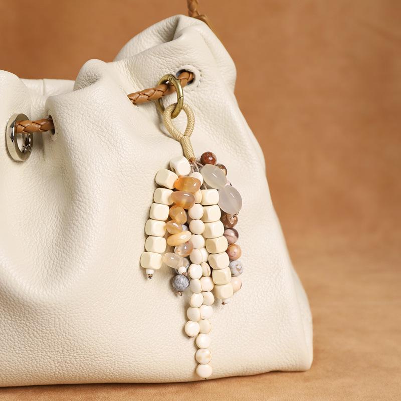 New Chinese-Style Red Bean Hand-Woven Bodhi Keyring Retro Car Pendant