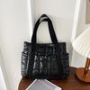 Cotton Tote Bag With Grid Pattern For Casual Daily Use