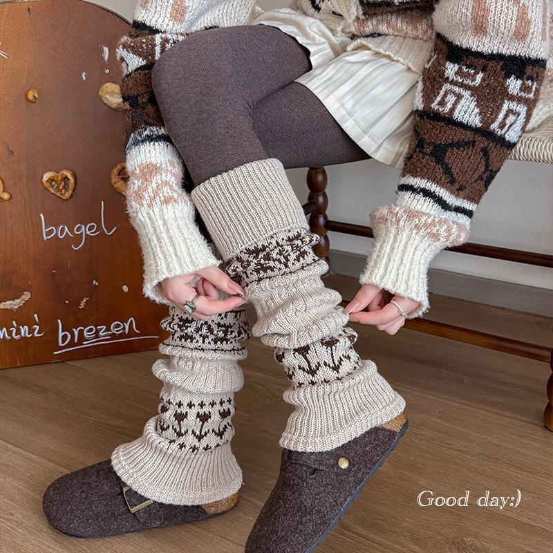 Sock Lady Socks, Winter and Autumn Style Socks, Fair Island Pile-up Socks, Warm and Thick, Retro Grey Diamond-shaped Calf and Leg Coverings