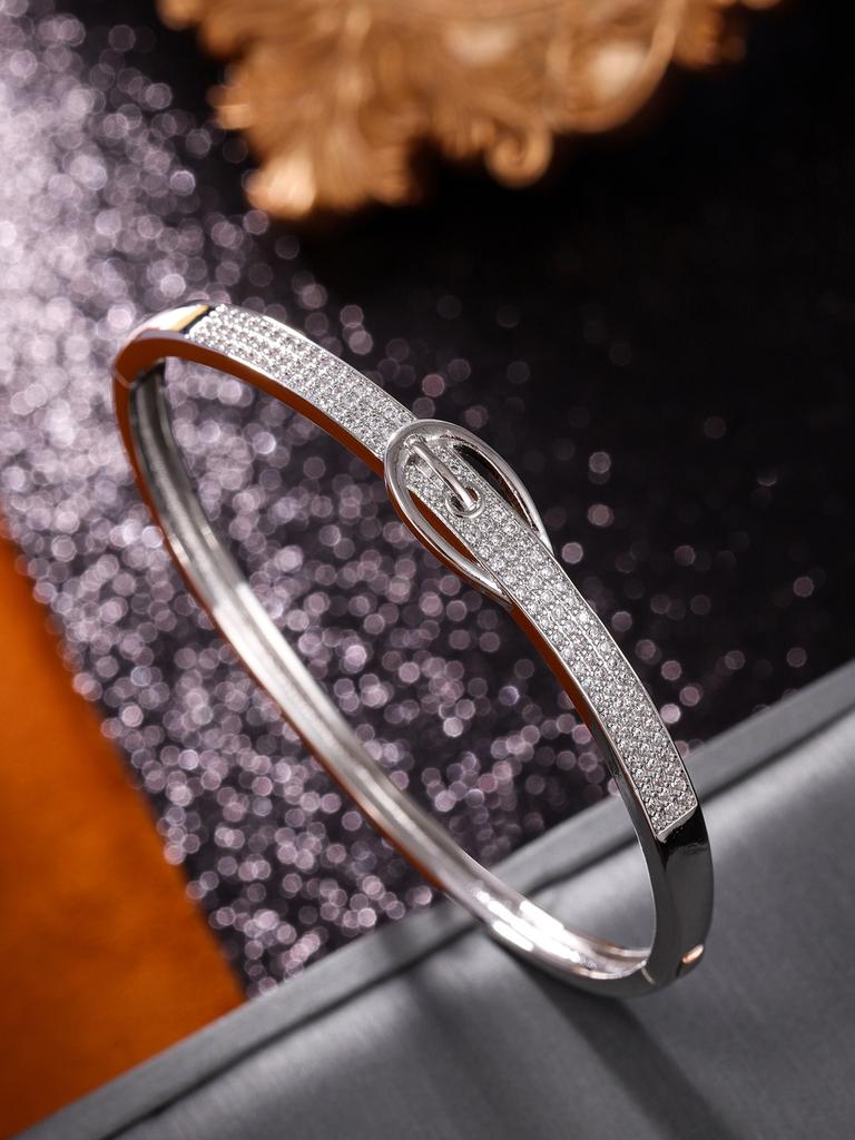 European and American Fashion, Simple and High-end, Shiny Electric Inlaid Zircon Bracelet for Women