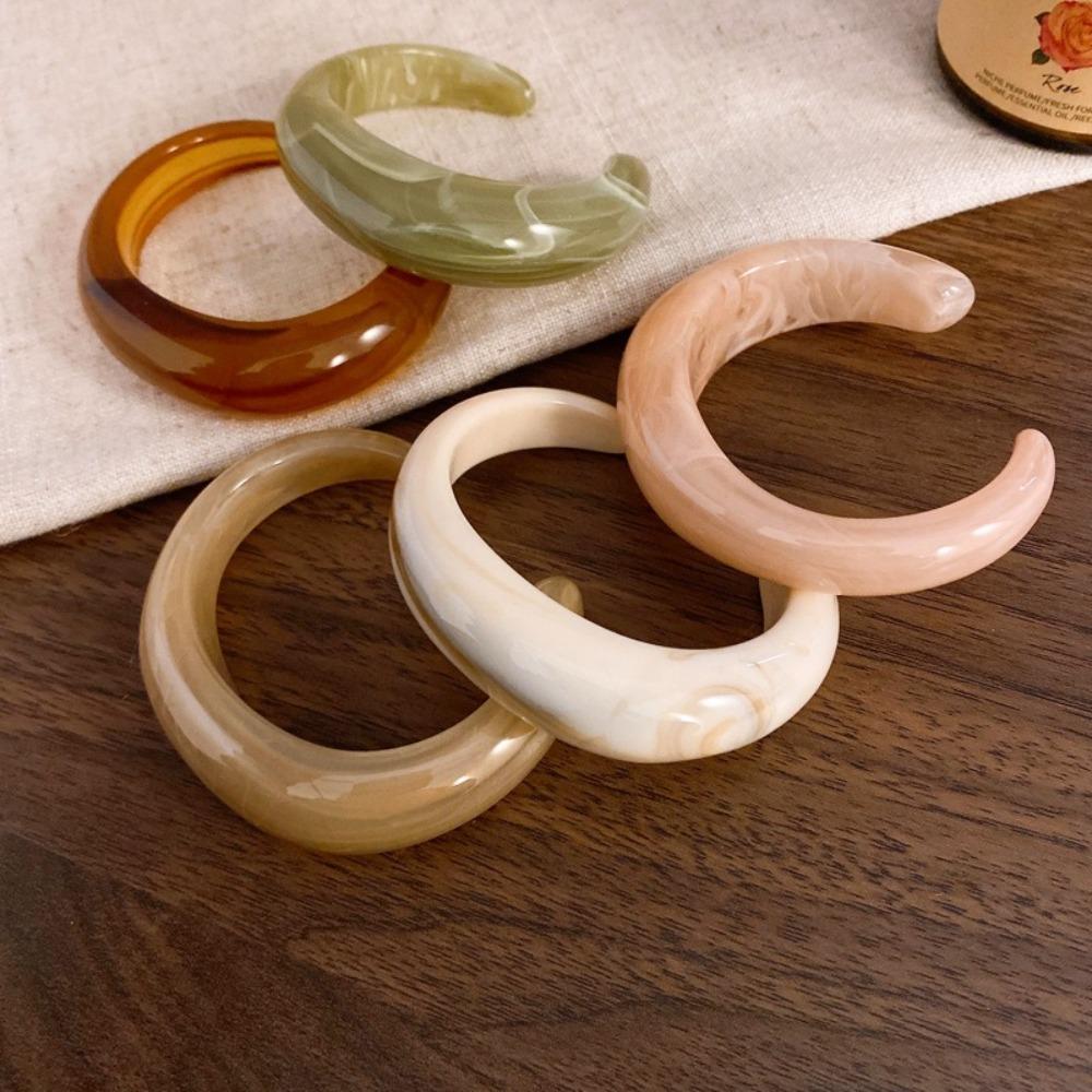 Curved Irregular Wide Bracelet Bohemian Retro Hand Ring Fashion Acrylic Open Bangle  Women