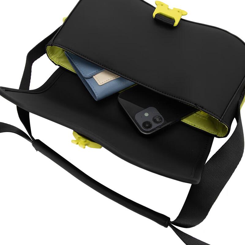 PUMA Women's Fashion Shoulder Bag