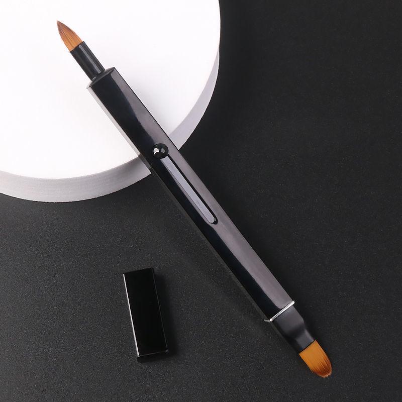 Portable Double-Ended Retractable Lip Brush with Lid for Lipstick & Lip Liner Application
