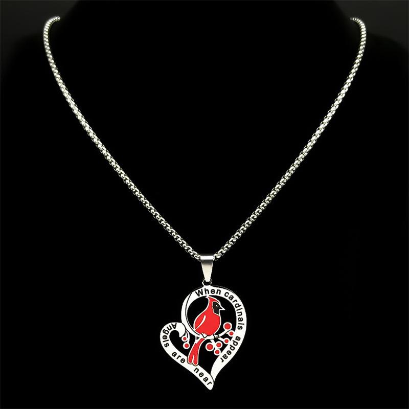 Red Bird Engraved Heart Necklace – Christmas Gift for Boys and Girls