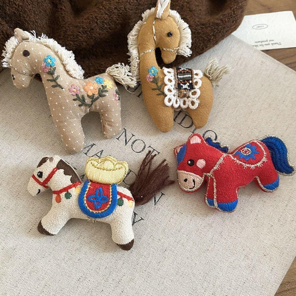 Cute Embroidery Horse Brooch Flower Cloth Fabric Pony Brooch Kawaii Cartoon Sweater Pin  Girl