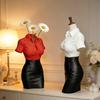 Cadeau d'Art de Bureau Unique pour Vase Moderne Imprimé en 3D avec Design Sculptural un Sujet de Conversation et un Ajout Élégant à Tout Bureau