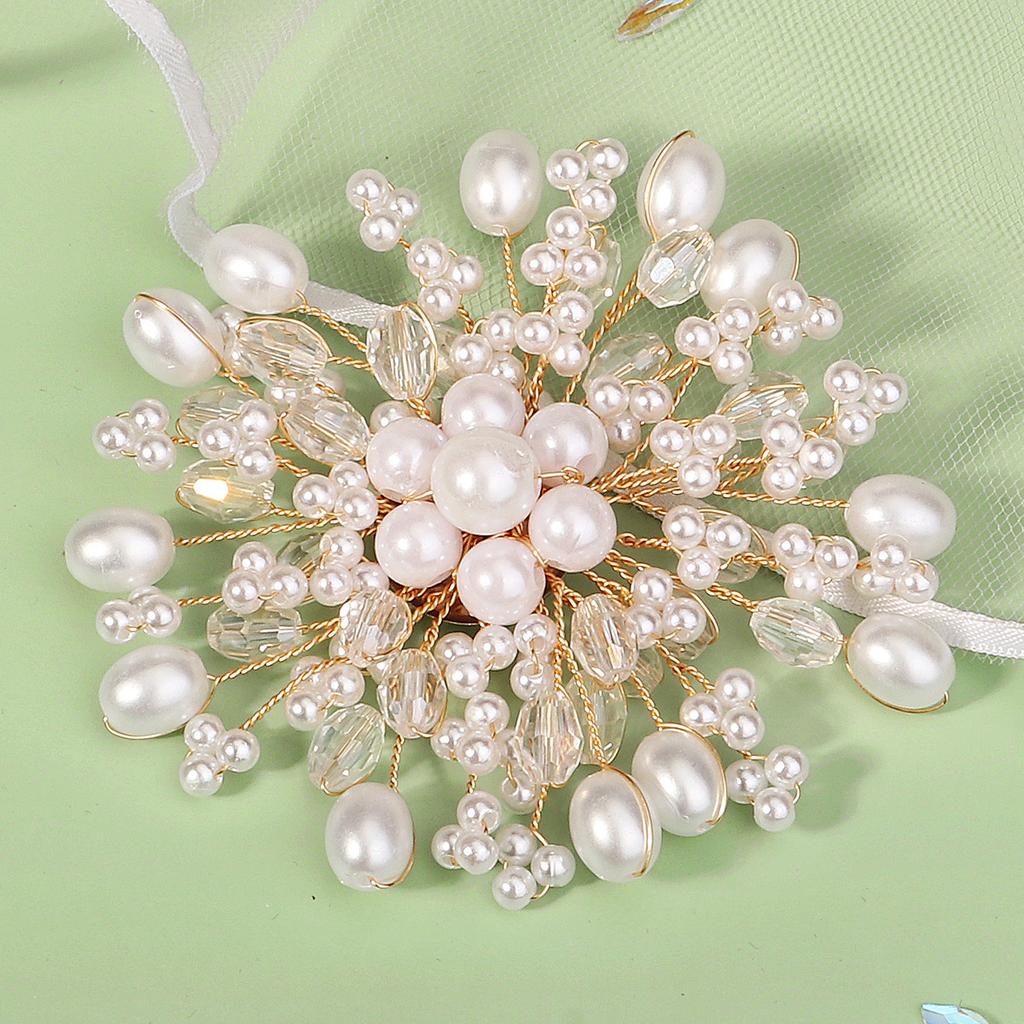 Pearl Brooch Pin Snowflake High-end Silk Scarf Buckle Luxury Exquisite Ladies Clothing Accessories Dress Skirt Jewelry zapatos
