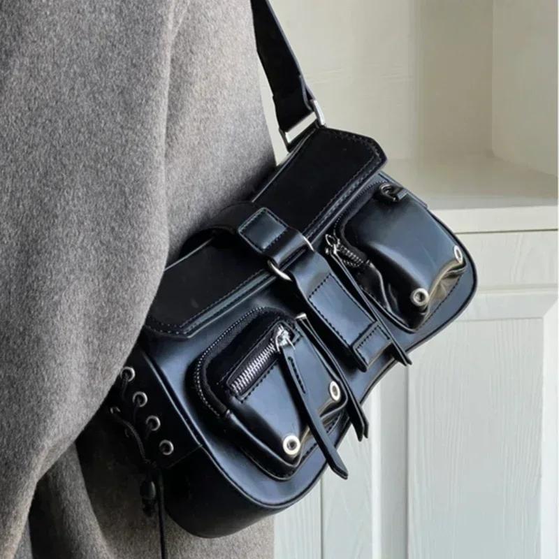 Y2K koreanske kvinner Harajuku Vintage Gothic Svart Håndveske Estetisk Elegant Punk Lommebok Veske Håndvesker Skulder Trend Tote Bags