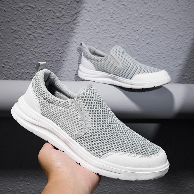 Spring and Summer Men's Shoes Outdoor Walking Men's Casual Shoes Mesh Breathable Lightweight Non-slip Sneakers