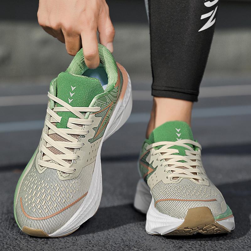 Good Quality Men's Sneakers Casual Sport Breathable Walking Shoes Male Comfortable Basketabll Running Sneakers Women Lightweight