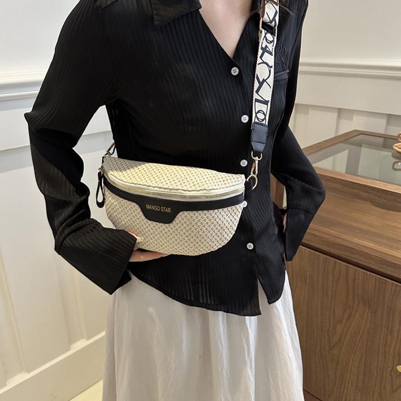 Women's Waist Pack Leather Straw Woven Chest Bag Travel Casual Shoulder Crossbody Bags For Women Summer Fanny Pack Purse CLE