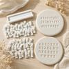 Handgefertigtes Keramik-Alphabet-Stempelwerkzeug mit 10 Zahlen Groß- und Kleinbuchstaben Tonstempel Studioarbeit