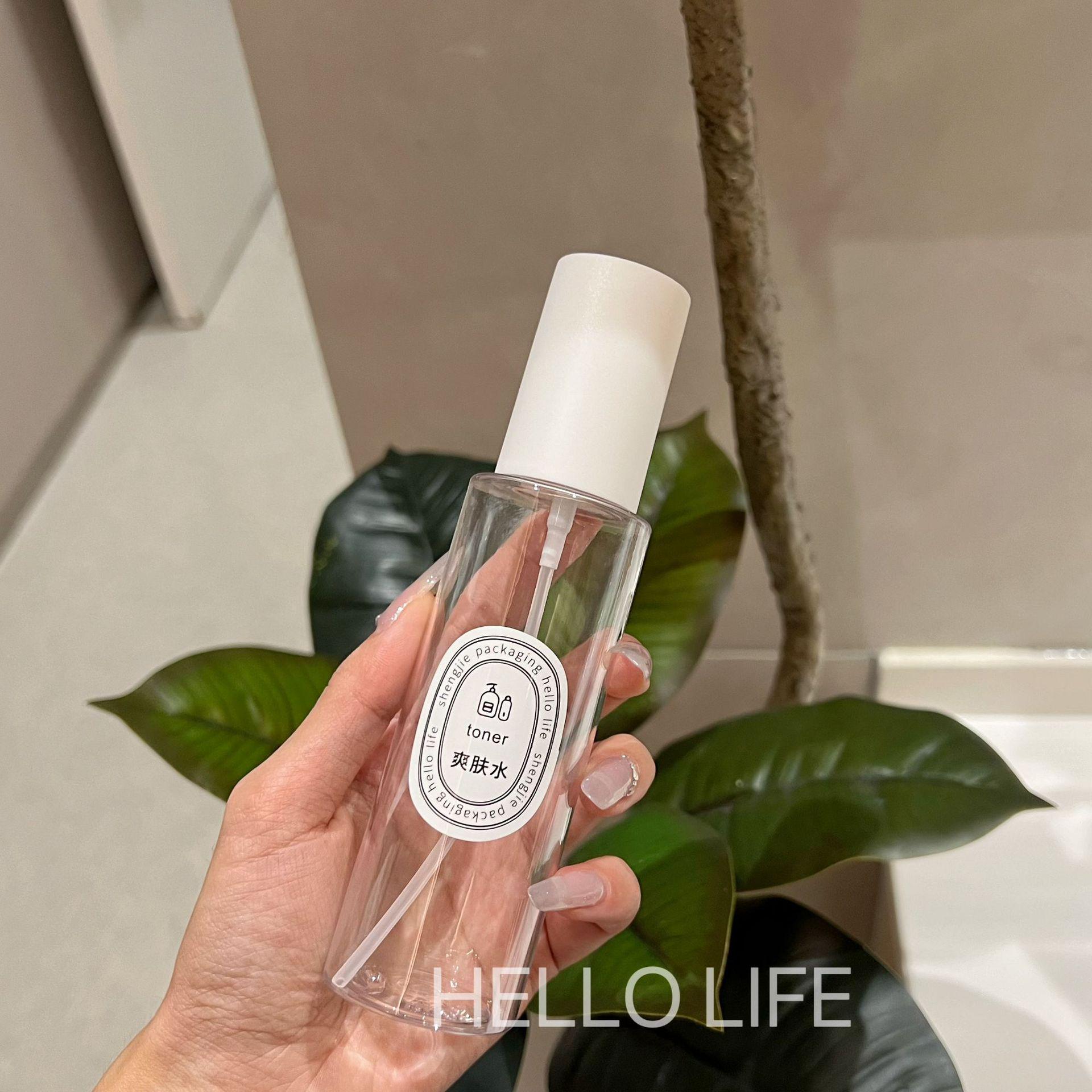 

Набор из увлажняющего спрея и лосьона для тела Cherry Blossom Rose Water в ПЭТ-бутылке