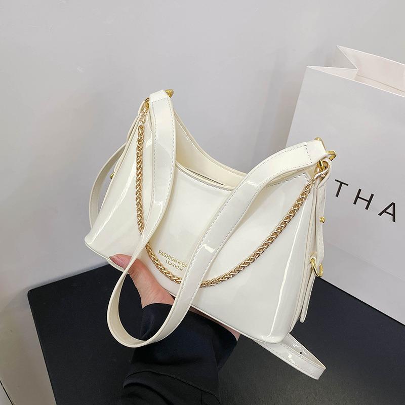 Tasche mit großem Fassungsvermögen Damen neue Mode Kette hochwertig Nische Pendler Eimer diagonal tragbar große Tasche