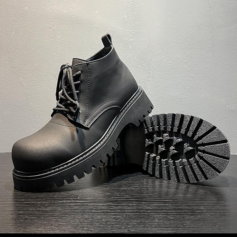 Mid-top martin boots men's Mickey Derby shoes white big scalp shoes high-top summer height boots 18922-B