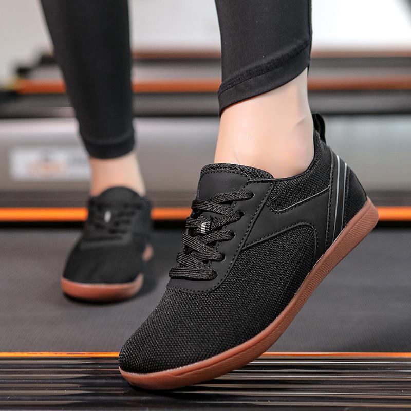 Fashion Men Running Walking Knit Shoes Fashion Casual Sneakers Breathable Sport Athletic Gym Lightweight Men Sneakers Casual Shoes