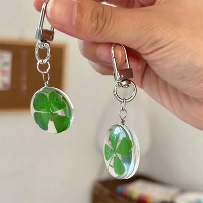 Lucky Four-Leaf Clover Keychain Pendant Mobile Phone Chain Green Glass Flowers Keyring Backpack Charms Car Bag Decor Gifts