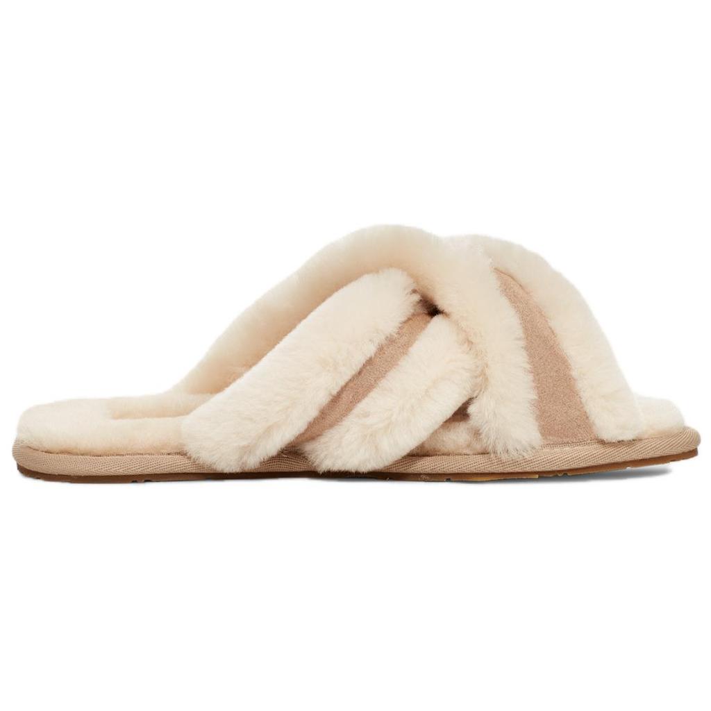 UGG Women's Classic Slipper 11235720SAN