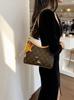 Stylish Tri-Color Crescent Crossbody Bag for Women - New, Versatile, Fashionable & Exquisite Design for Commuting & Outdoor Use