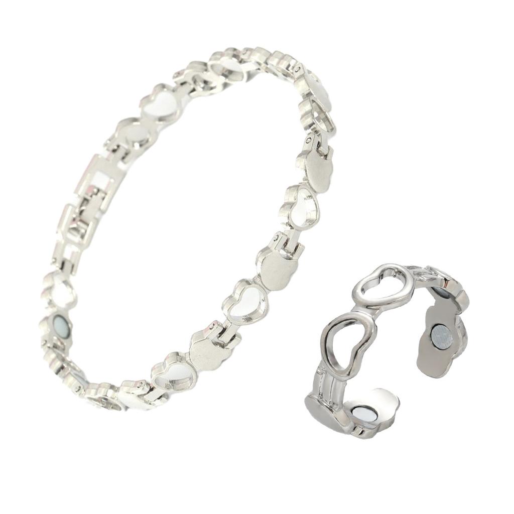 Popular ancient red copper hollow love magnet bracelet + ring set, spot fast delivery.