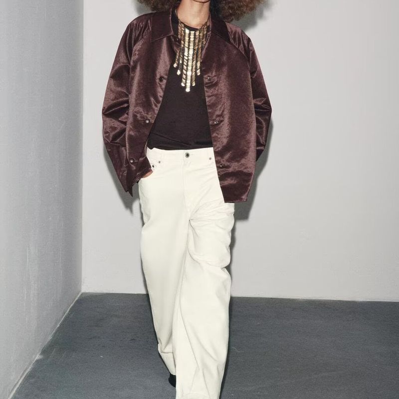 Zbzr Autumn New Women Clothes Western Style French Style Fashion Temperament Silk Satin Texture Jacket 8184025