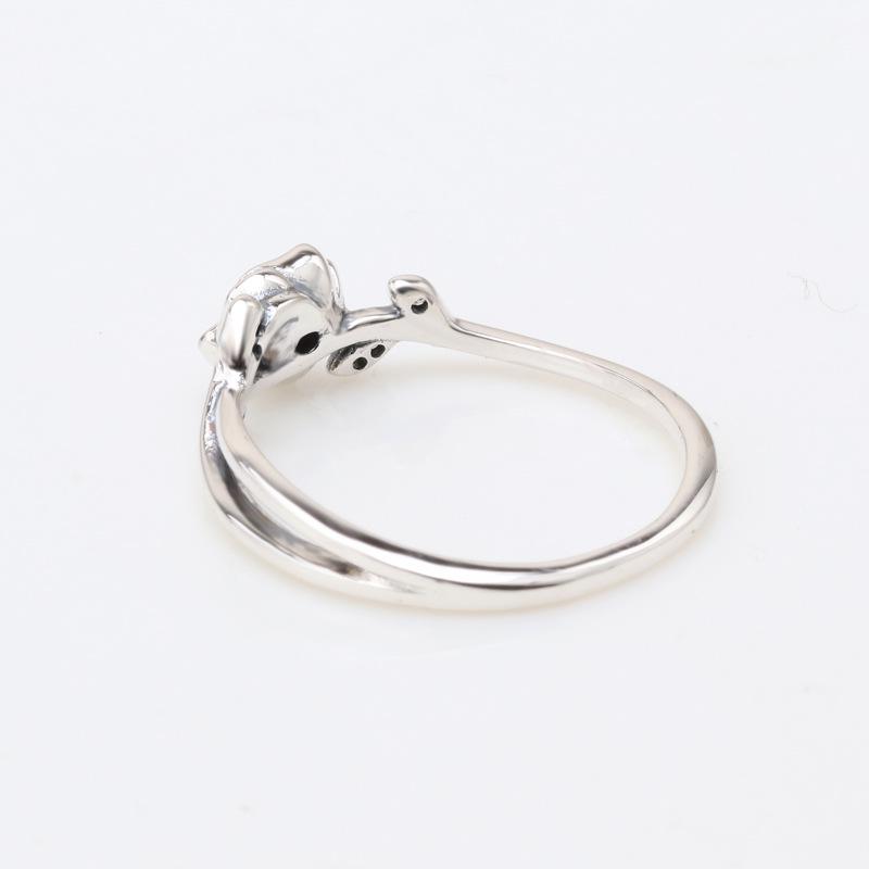 Pan Jia Silver-Plated 'Beauty and the Beast' Rose Ring: European & American Fashion Floral Petal Ring for Women.