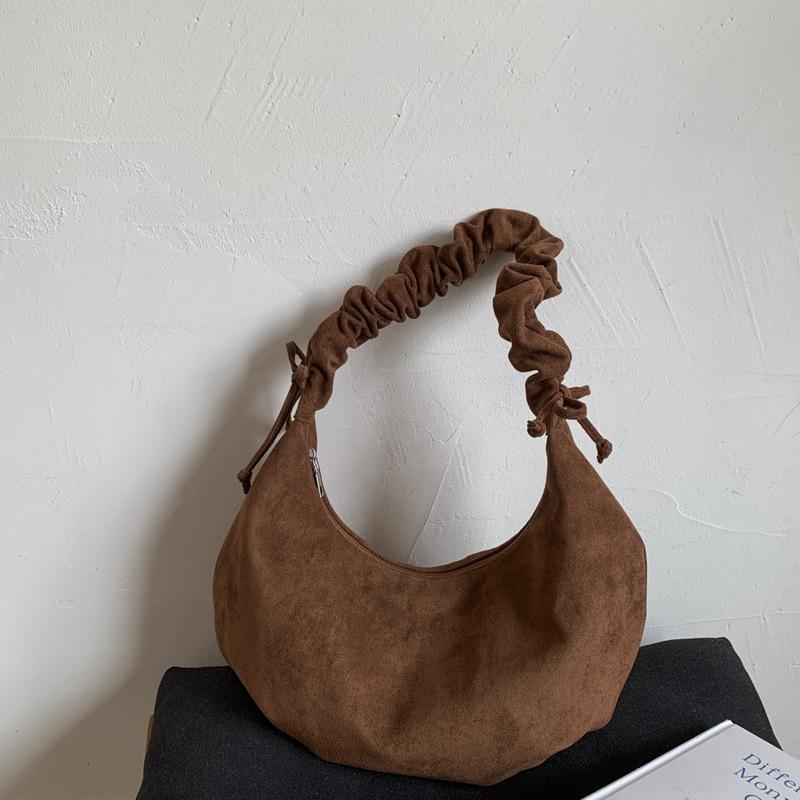 Einfache und geräumige Plissee-Tasche, neue Schultertasche, Knödeltasche, modische kleine Tragetasche, tragbare Umhängetasche.