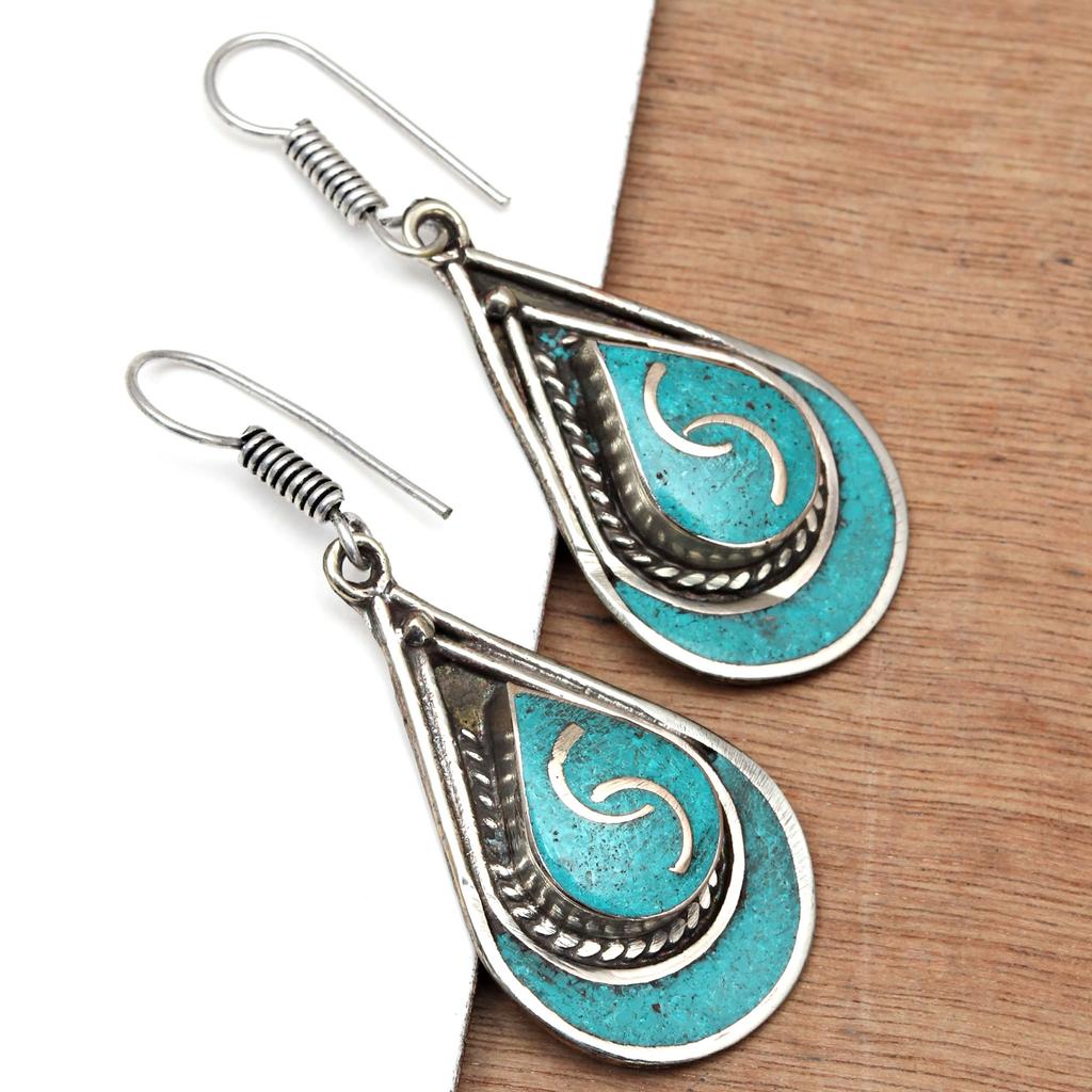 Boucles d'oreilles Tibétaines Turquoise Lapis Lazuli Népalaises Bijoux Faits Main Corail Tribal