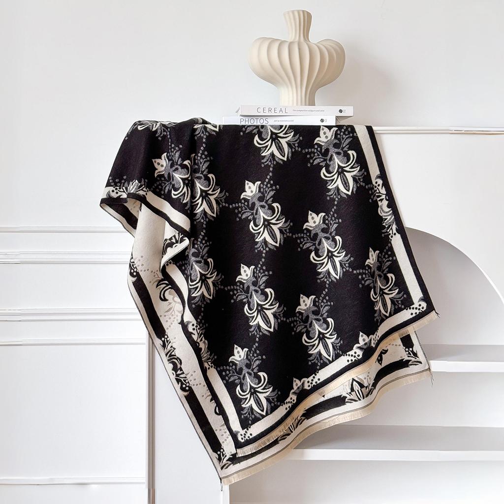 Warmer Schal aus Kunstkaschmir für Damen, dicker bedruckter Schal und Wickeltuch, Damen-Decken-Stil-Foulard, Winter-Kunst-Pashmina