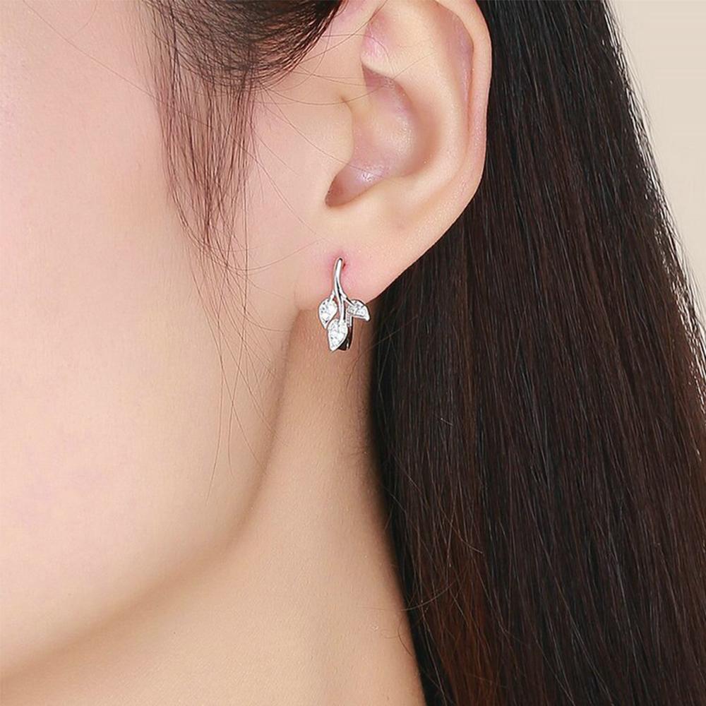 New Design Cute Leaf Earrings Jewelry Women Gifts