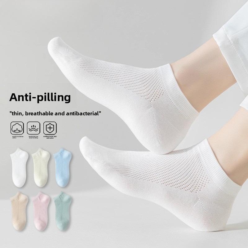 Female Summer Thin Mesh Breathable with Anti Pilling Invisible Socks