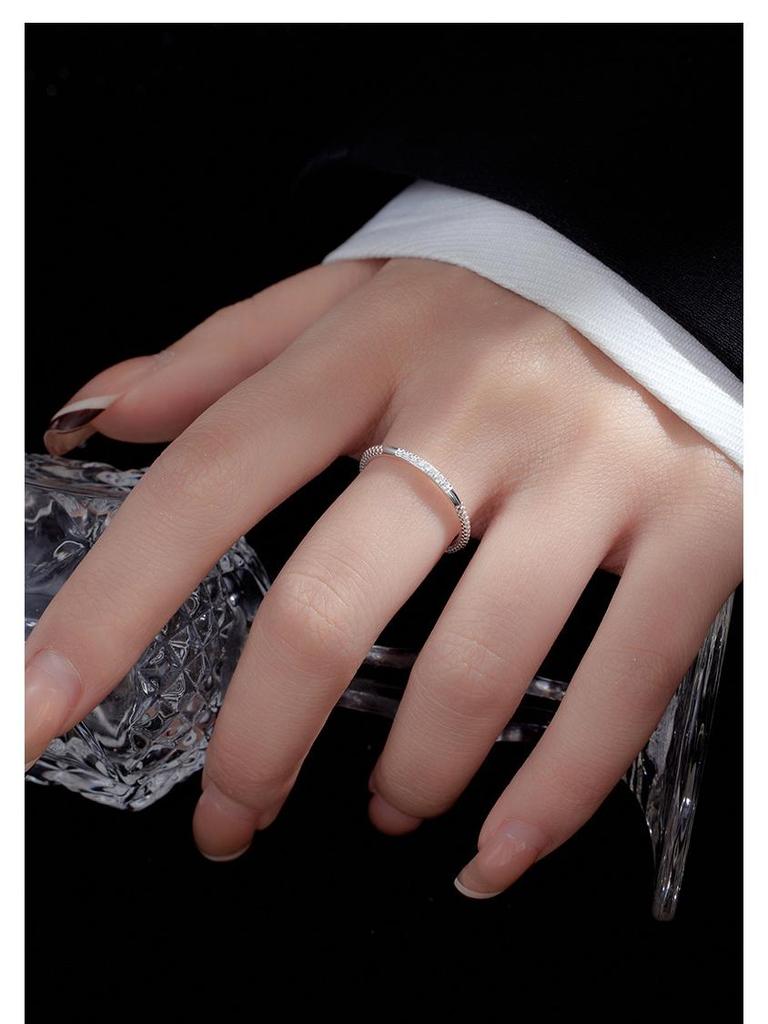 Banyan Tree Women's Simple Luxury S925 Silver Diamond Stackable Open Ring