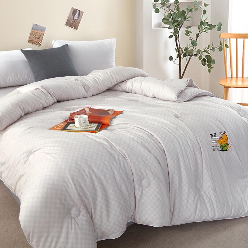 Royal Bedroom Pure Soft Corn Fiber Comforter